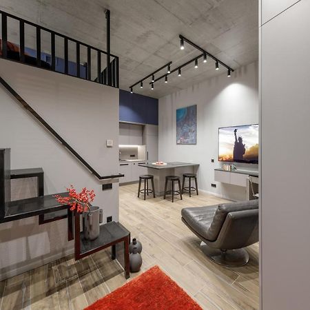 Ivis House Modern Apartment In Vilnius Old Town With Balcony Exterior foto
