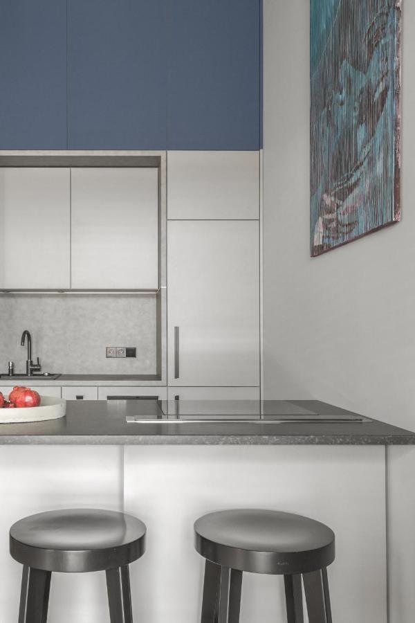 Ivis House Modern Apartment In Vilnius Old Town With Balcony Exterior foto