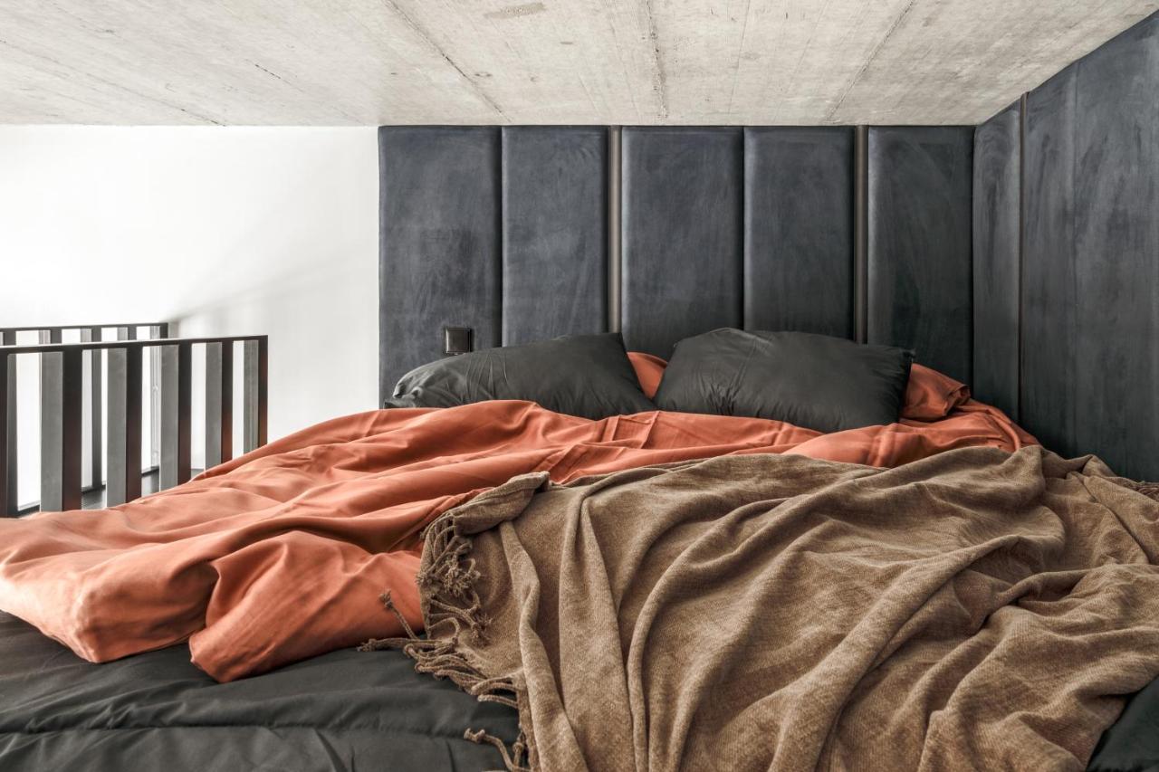 Ivis House Modern Apartment In Vilnius Old Town With Balcony Exterior foto