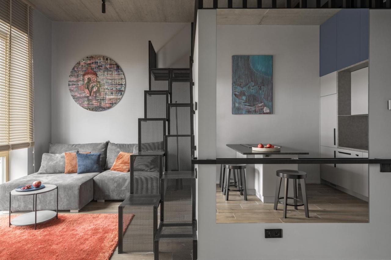 Ivis House Modern Apartment In Vilnius Old Town With Balcony Exterior foto