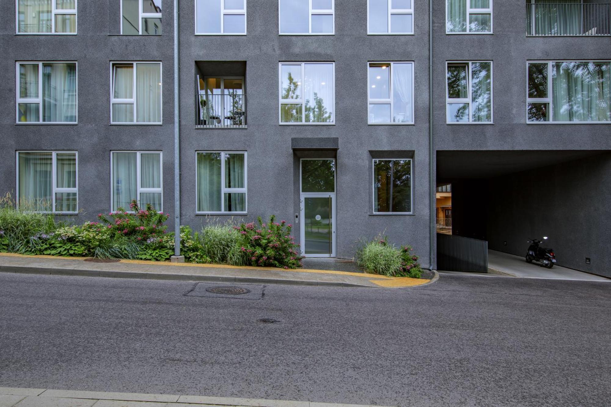 Ivis House Modern Apartment In Vilnius Old Town With Balcony Exterior foto